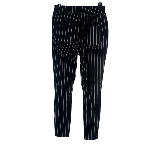 Hot Topic Denim Black & White Pinstripe Hi-Rise Super Skinny Jeans Goth Punk 3 - Picture 8 of 9